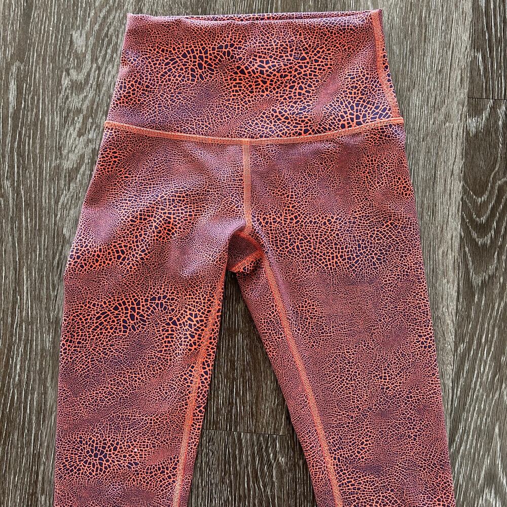 Lululemon Wunder Train High Rise Tight 28” Crackle Glaze Print Leggings Sz 2